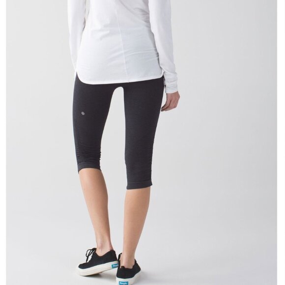 Lululemon In The Flow Crop Ii Leggings (size 12) - Picture 6 of 6